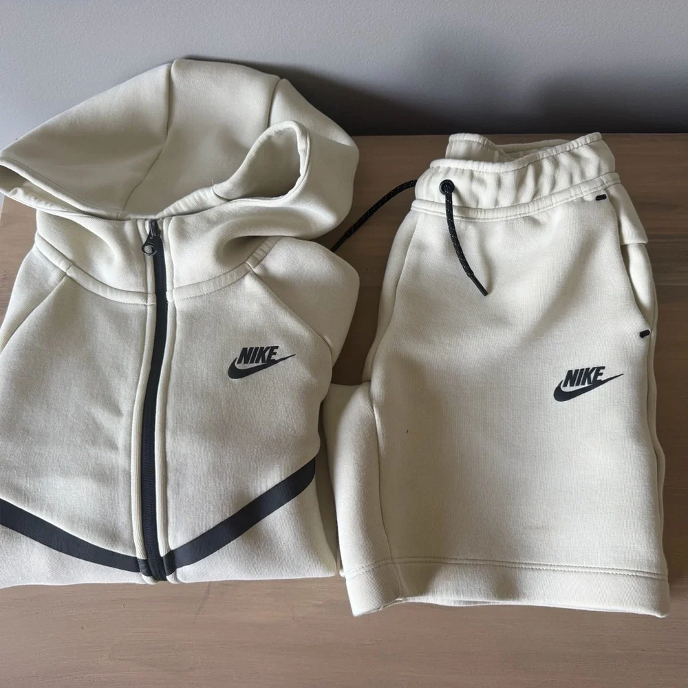 Nike Tech Boys Zip up & short Set. Size Large zip up hoodie. Size Medium short.